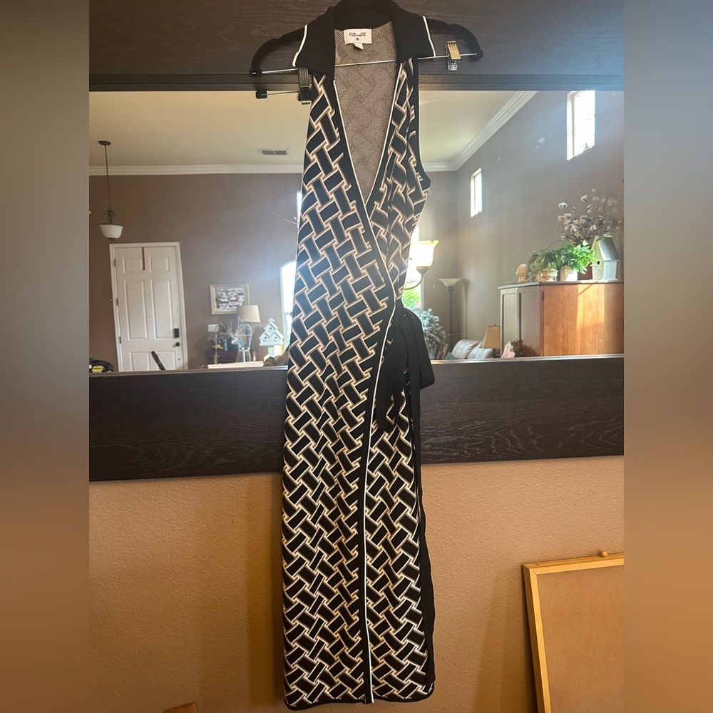 Sleeveless Black & White Wrap Maxi Dress